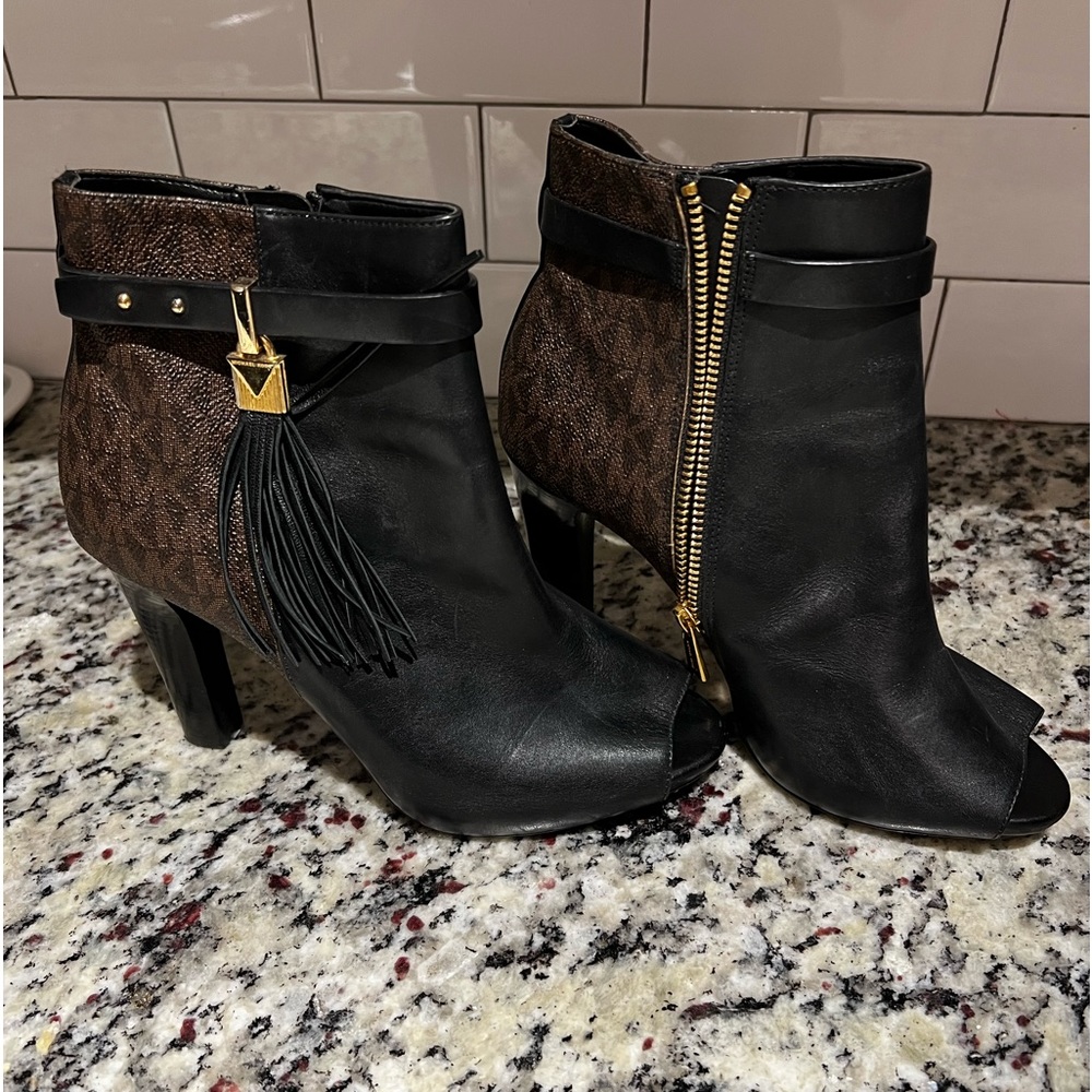 Like New Michael Kors High Heel Booties